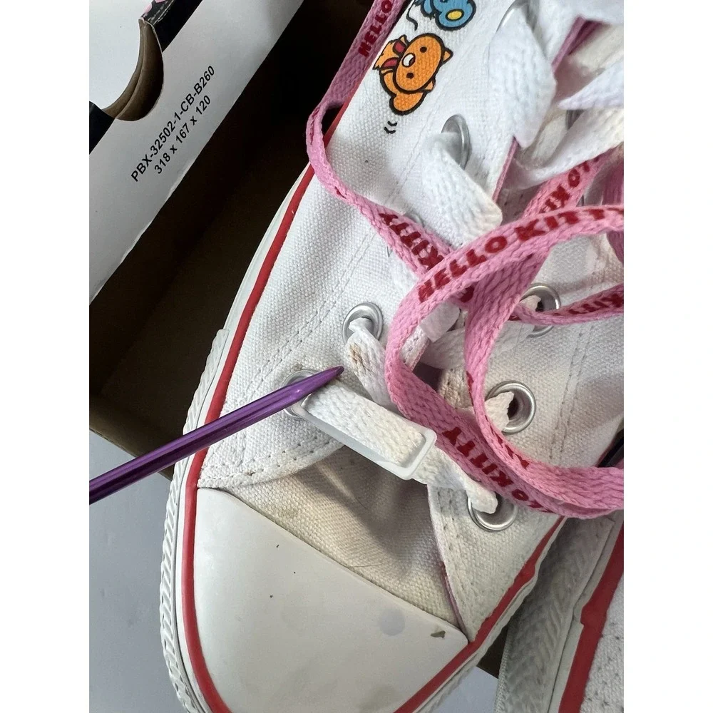 Converse hello kitty